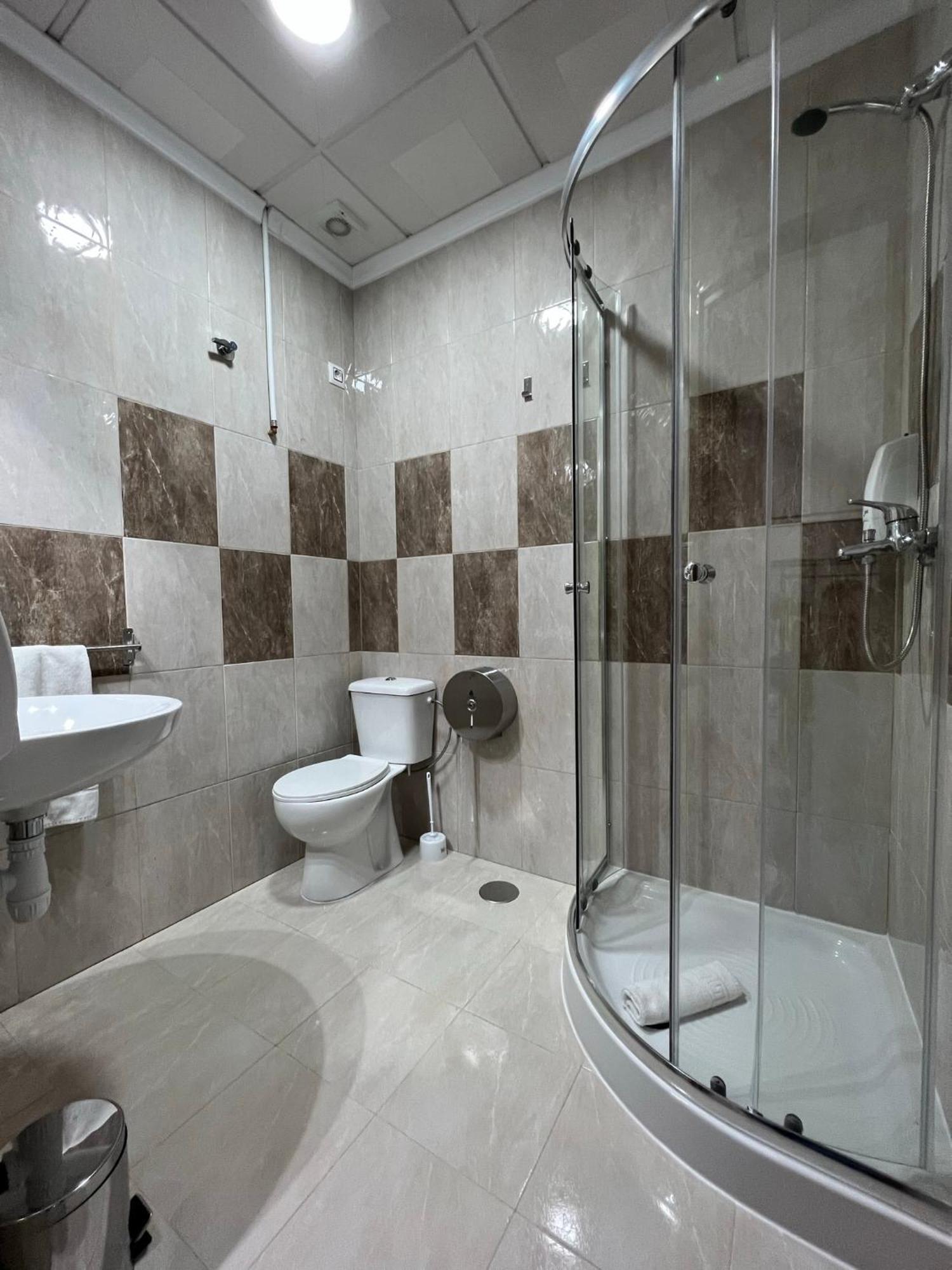 Hostal Kaizen La Nucía Dış mekan fotoğraf