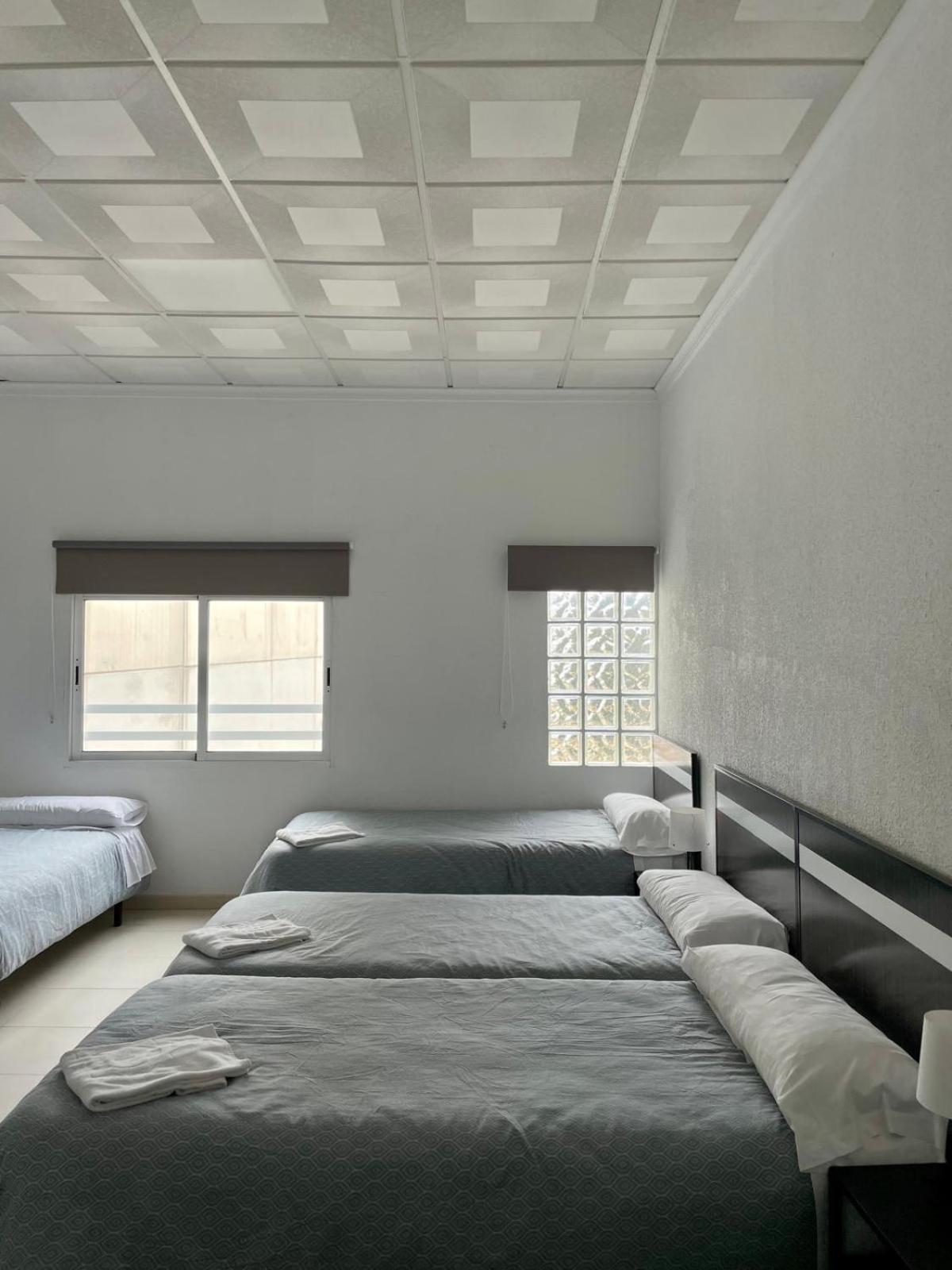 Hostal Kaizen La Nucía Dış mekan fotoğraf