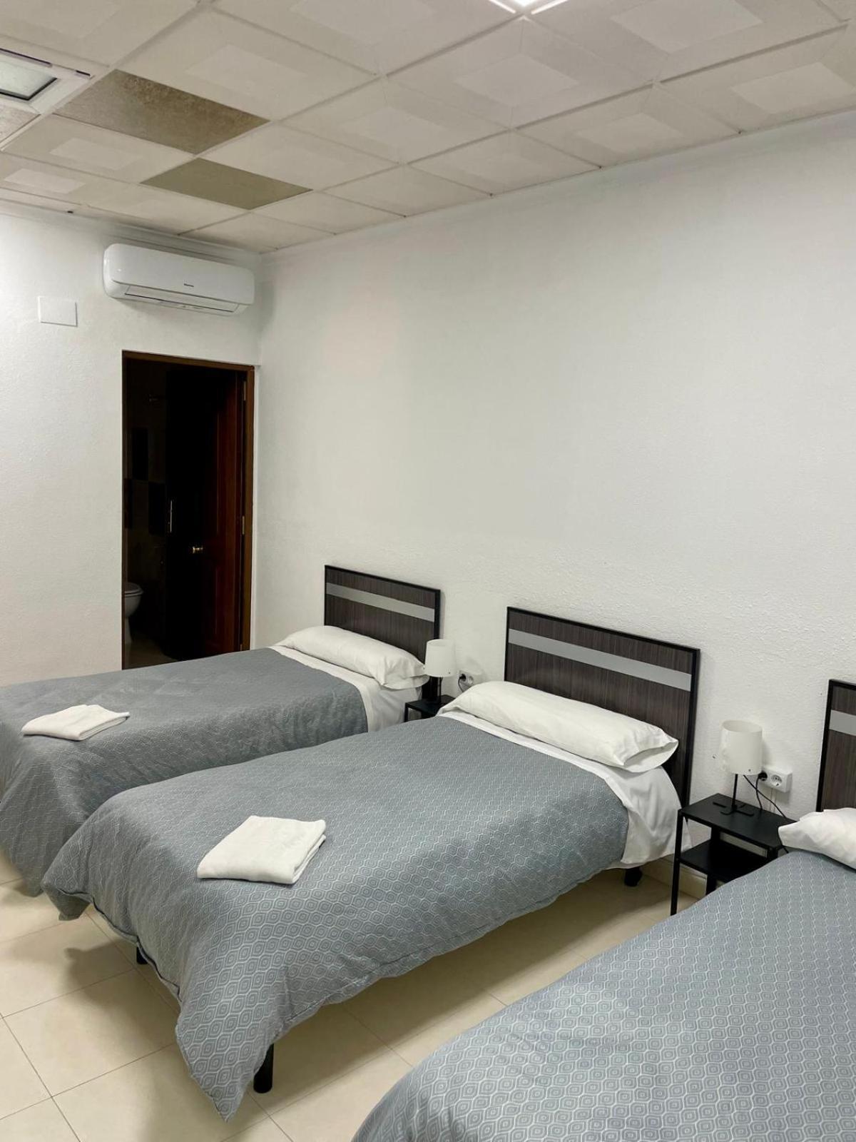 Hostal Kaizen La Nucía Dış mekan fotoğraf